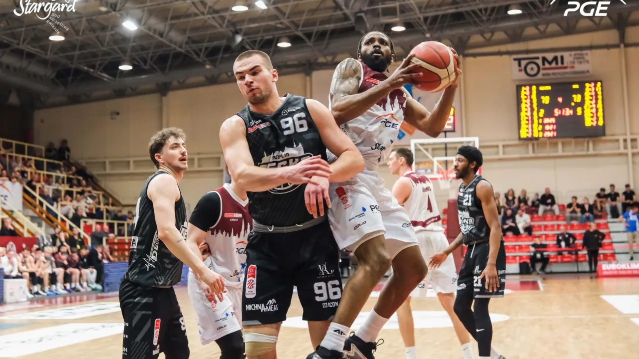 Udany początek play off