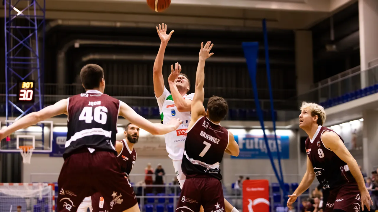 PGE Spójnia odjechała rywalowi w drugiej połowie