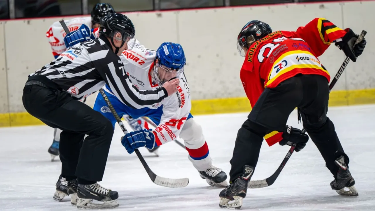 Przegrana we własnej hali i trzecie miejsce po rundzie zasadniczej.