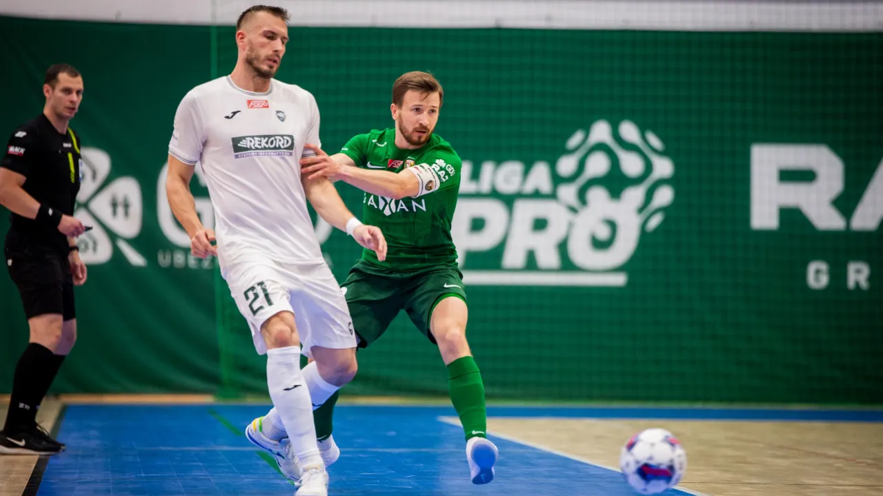 WRACAJĄ ROZGRYWKI LIGOWE! NA ROZKŁADZIE REKORD BIELSKO-BIAŁA