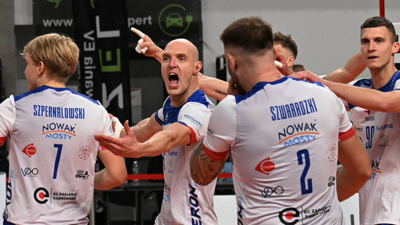 ZNÓW PIĘĆ SETÓW