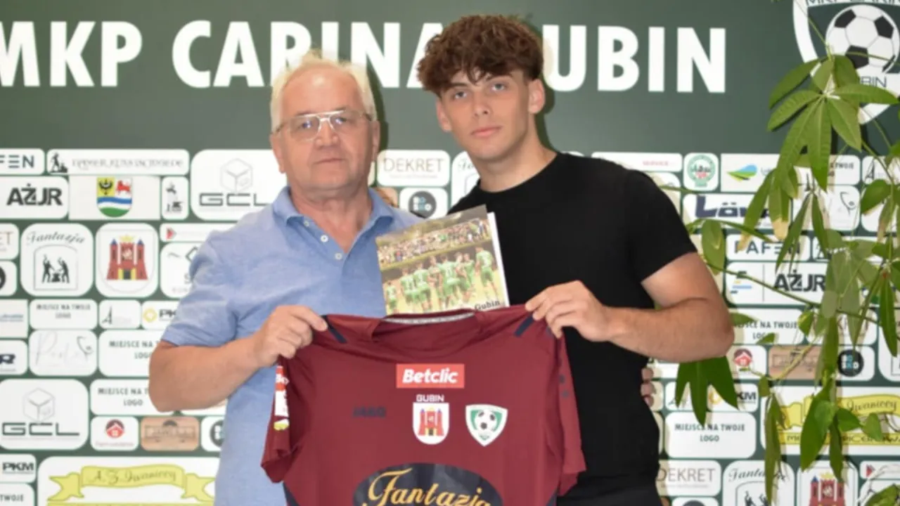 Eryk Buszewski nowym zawodnikiem Cariny Gubin
