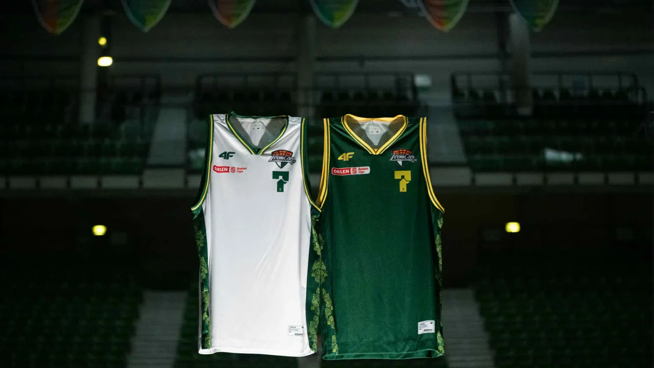 Wystartował preorder koszulek meczowych!