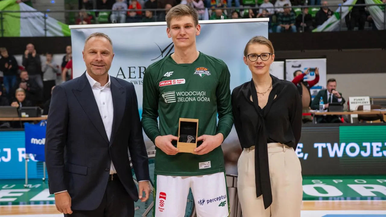Kuba Szumert wybrany MVP grudnia ORLEN Basket Ligi!