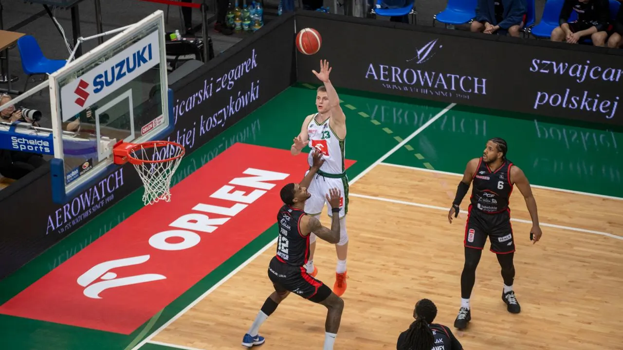 Dreszczowiec dla ORLEN Zastalu! [POMECZOWY]