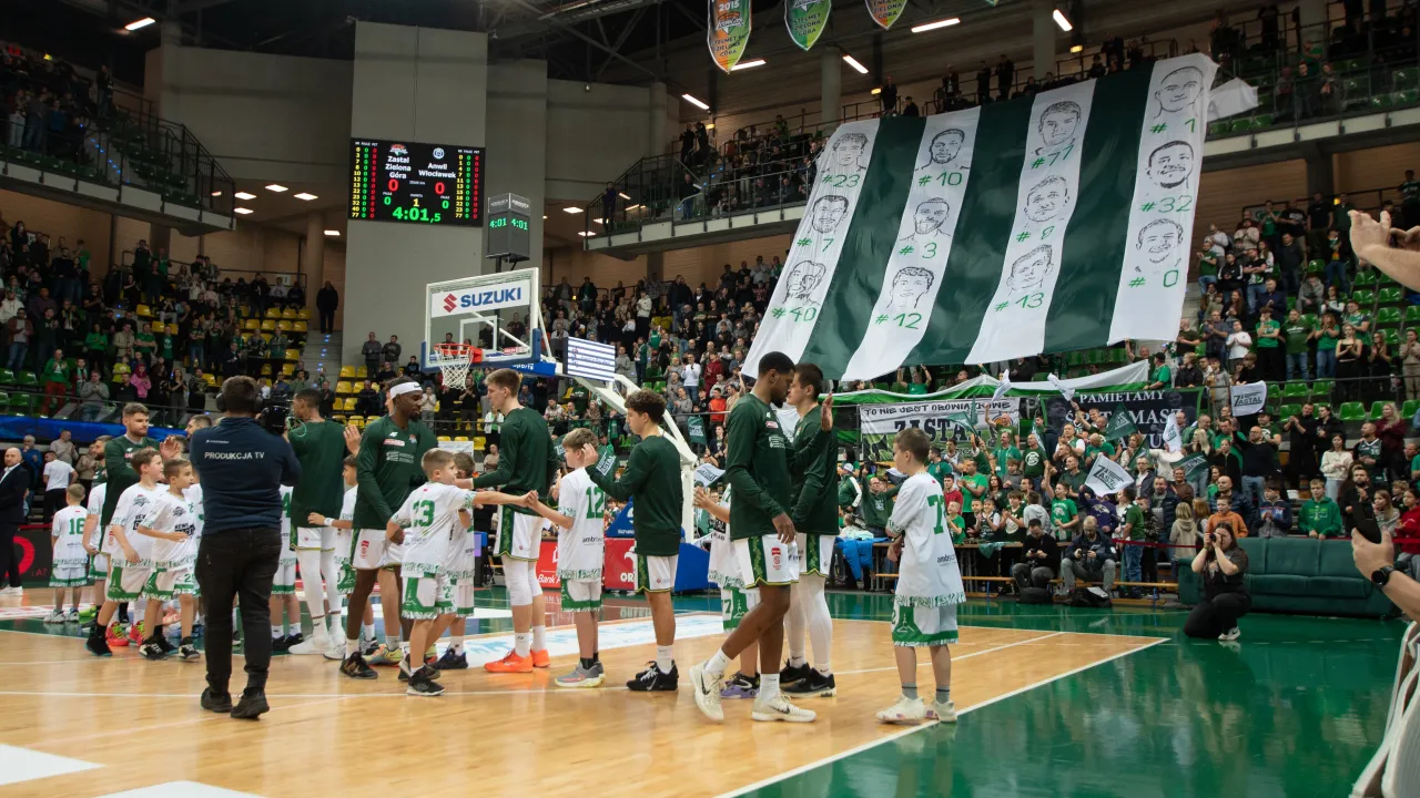 Czas na ostatnie spotkanie w tym roku! Gramy z Miastem Szkła Krosno! [ZAPOWIEDŹ]