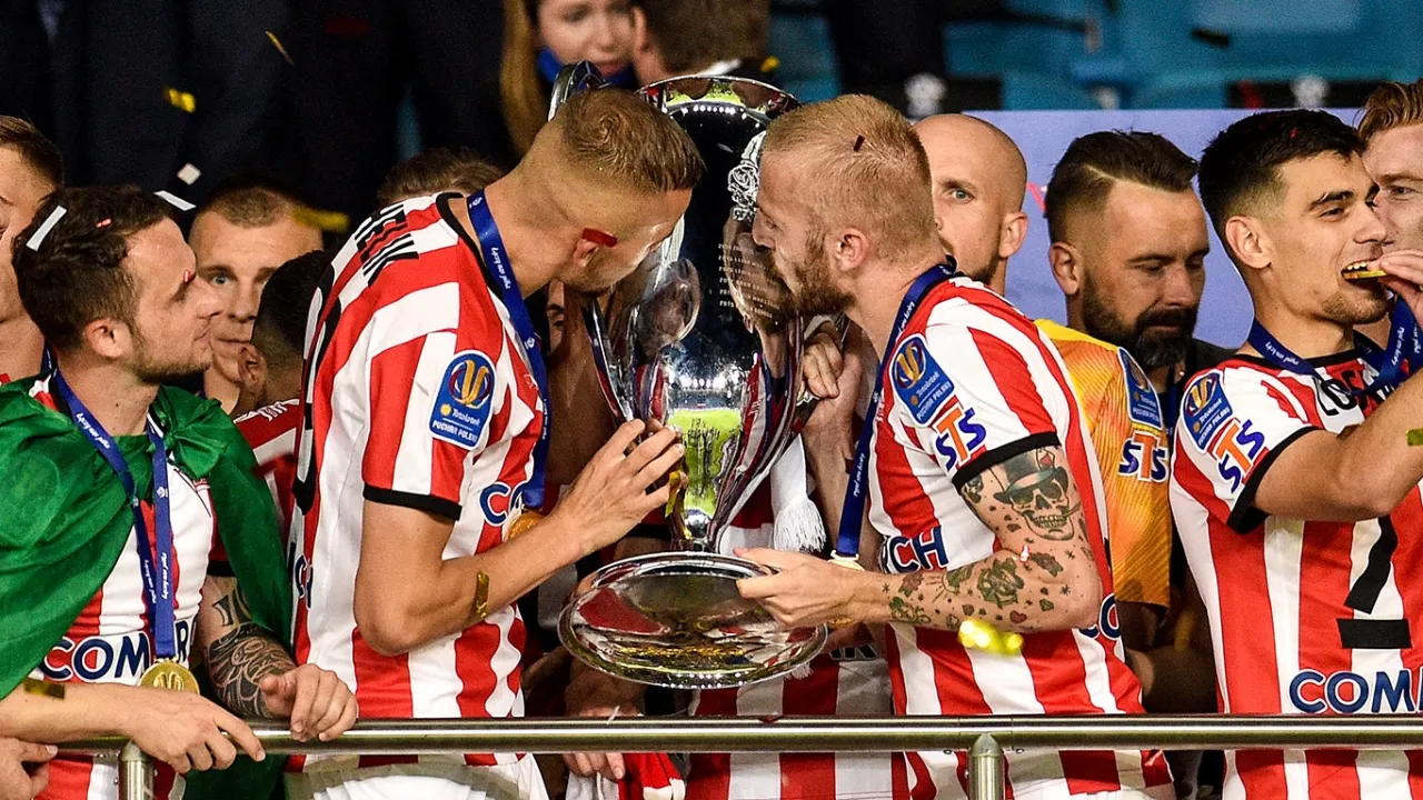 Totolotek Puchar Polski: Znamy termin spotkania z Chrobrym Głogów