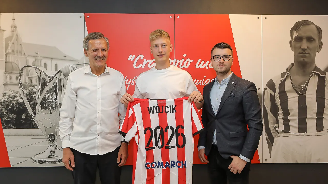 Oskar Wójcik przedłużył kontrakt z Cracovią!