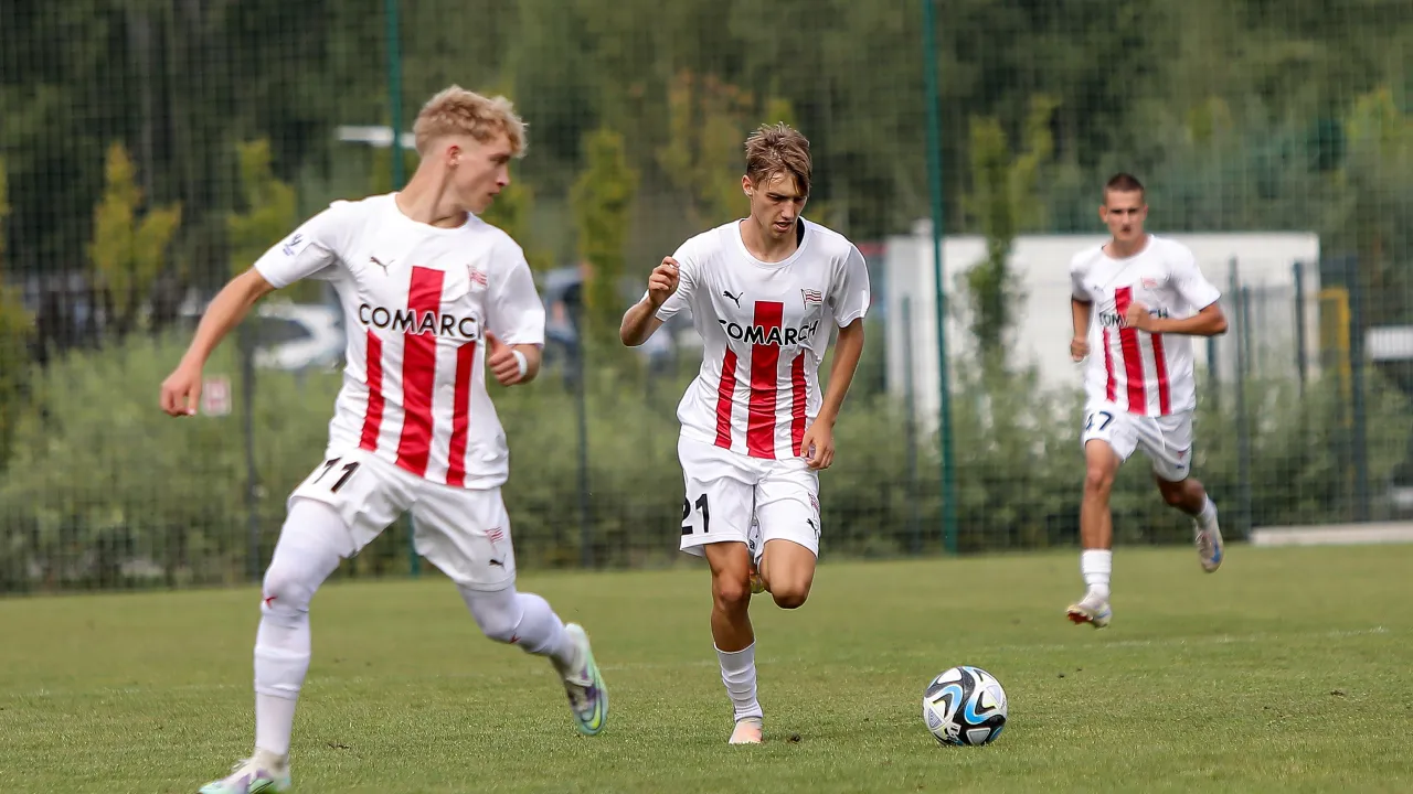 U-19: Porażka w derbach
