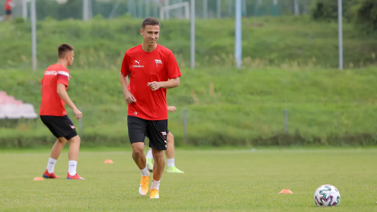 Trwają przygotowania do starcia w Lubinie [FOTO]