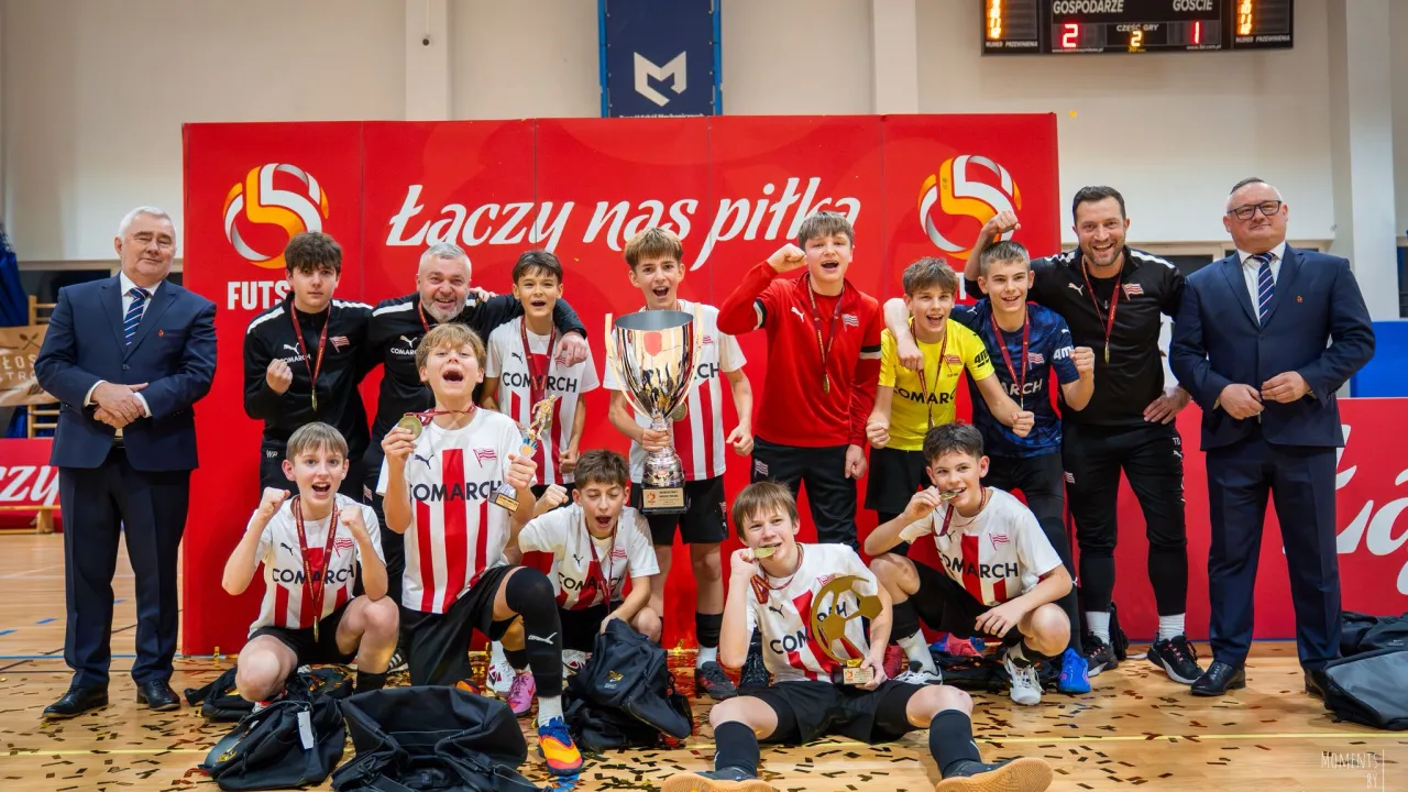 AKADEMIA CRACOVII MISTRZEM POLSKI W FUTSALU DO LAT 13