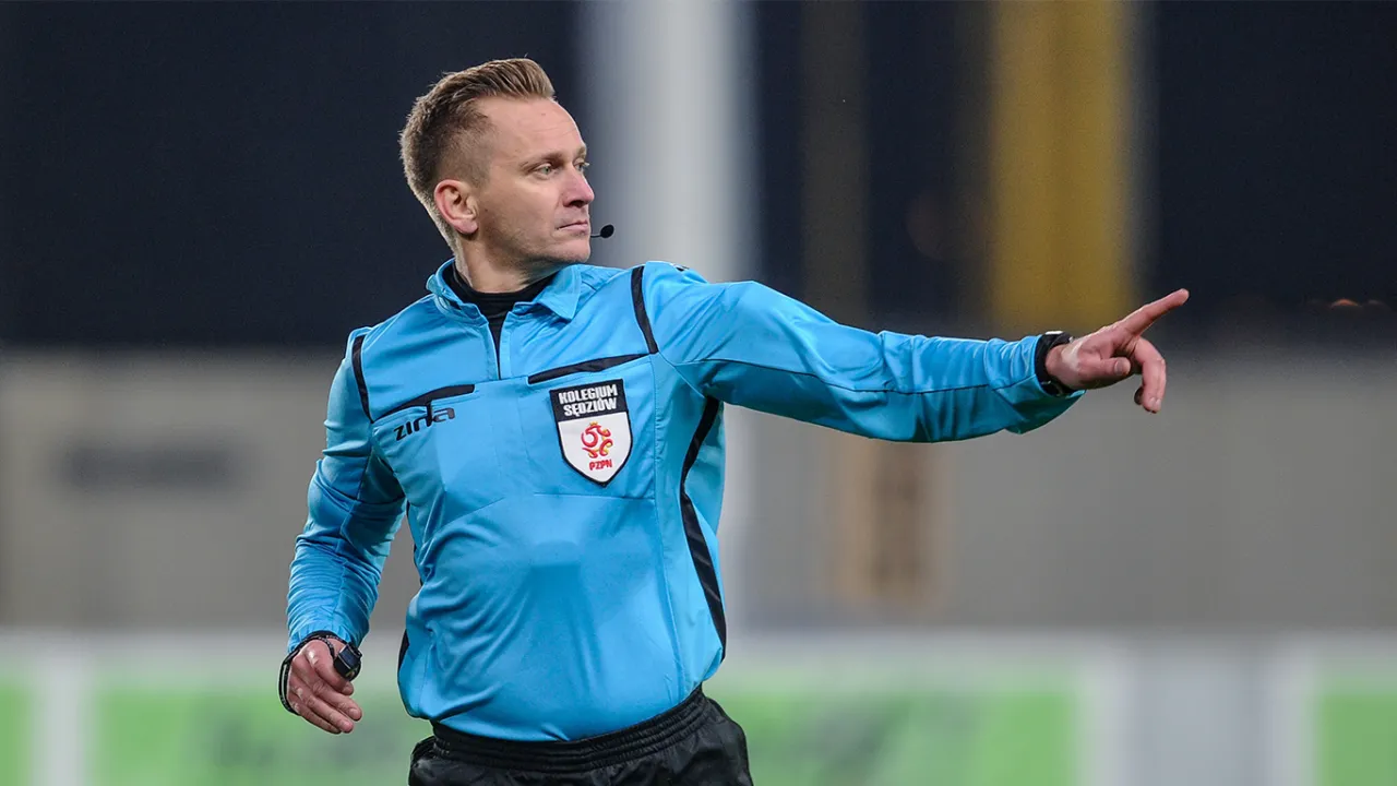Piotr Lasyk sędzią meczu Cracovia - Lechia Gdańsk