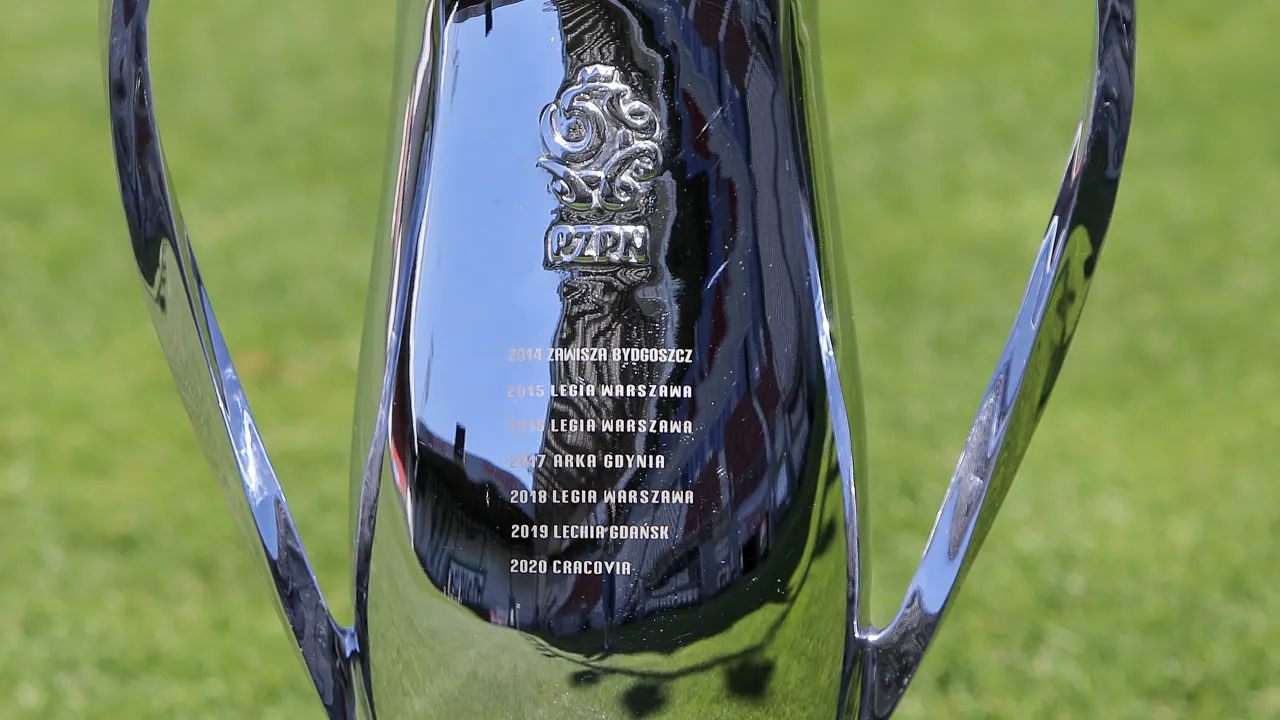 Pasiasty Puchar Polski już wzbogacony o grawer!