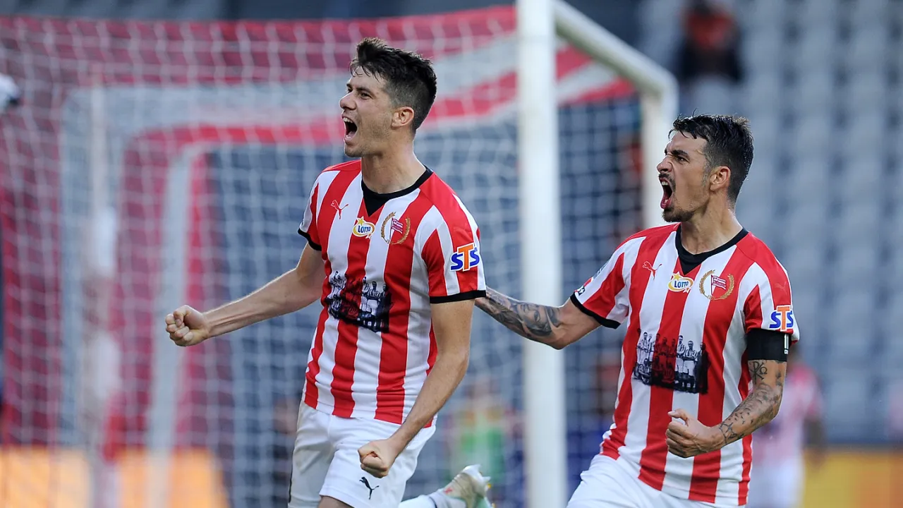 Rocznicowe zwycięstwo Pasów!