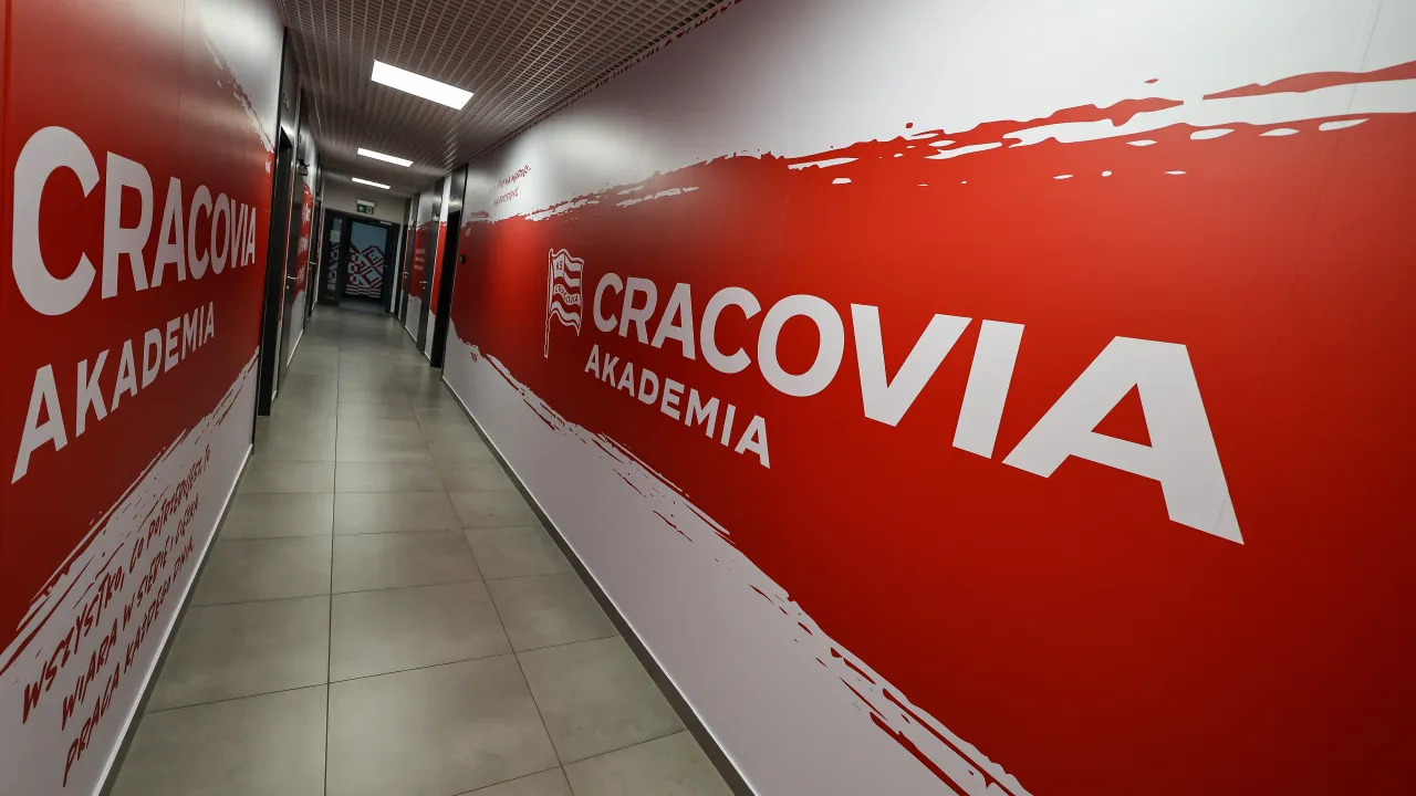 Mykola Motrych, Iwo Ostrowski i Mateusz Pulchny z profesjonalnymi kontraktami