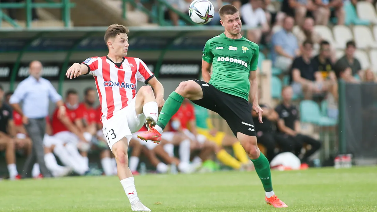 Remisowy początek sezonu