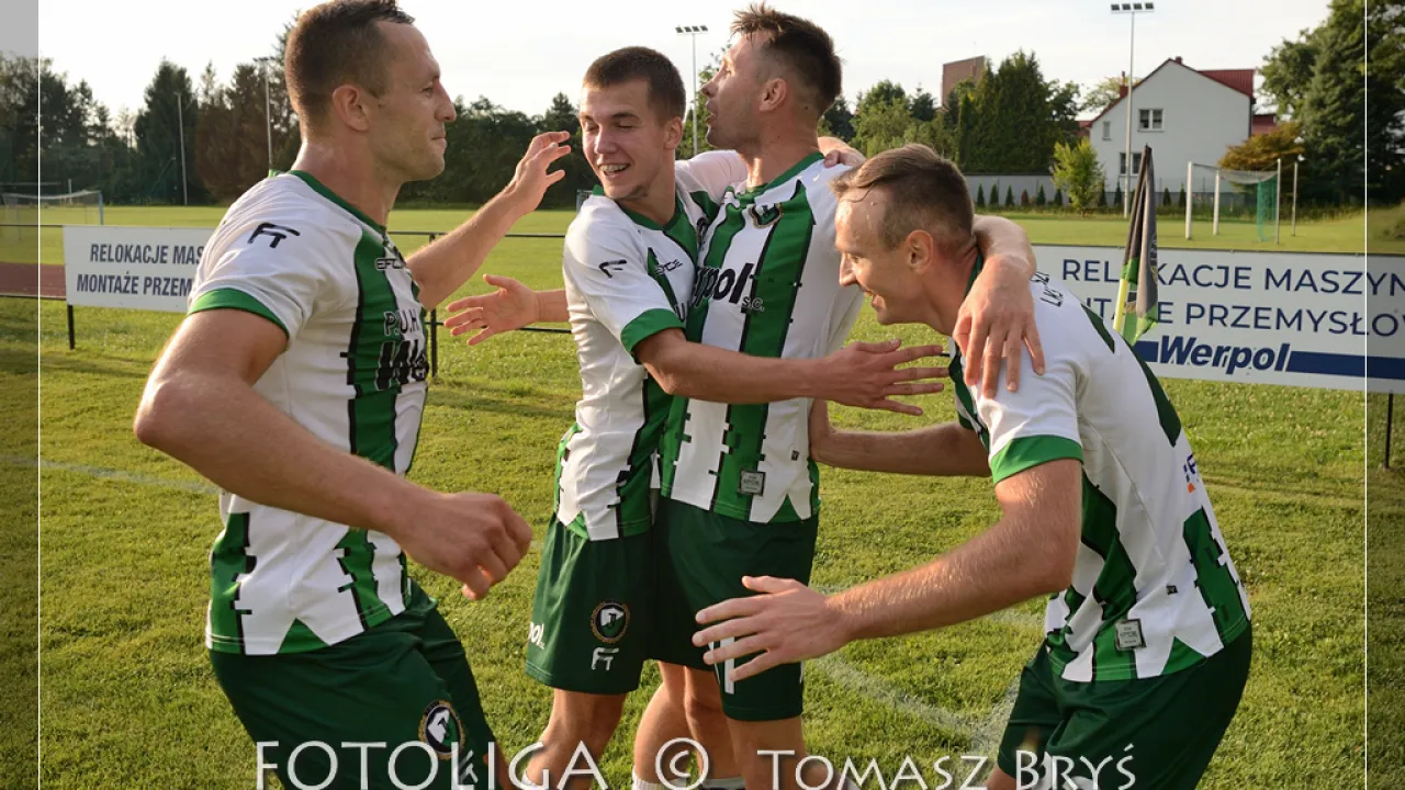 Były Pasiak królem strzelców, ekstraklasowy weteran w obronie - LKS Jawiszowice rywalem Cracovii II