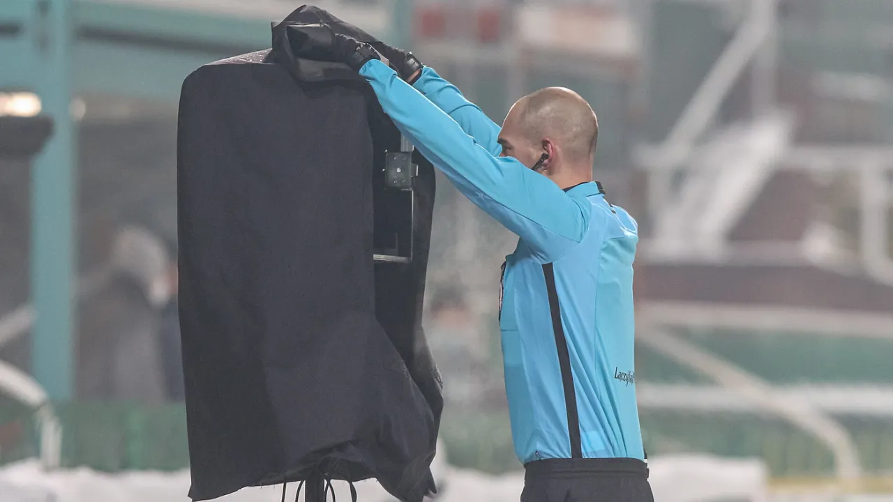 PKO BP Ekstraklasa: Zbigniew Dobrynin poprowadzi mecz w Szczecinie