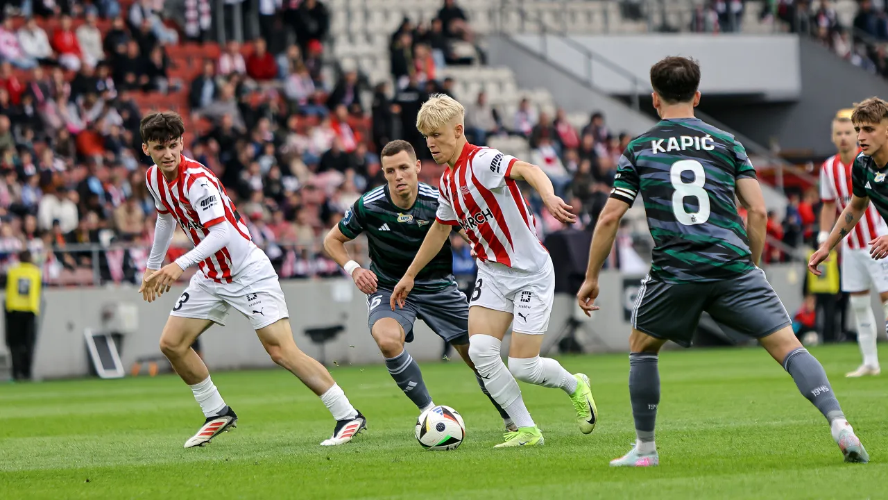 Dawid Polak 5. najmłodszym debiutantem w XXI wieku