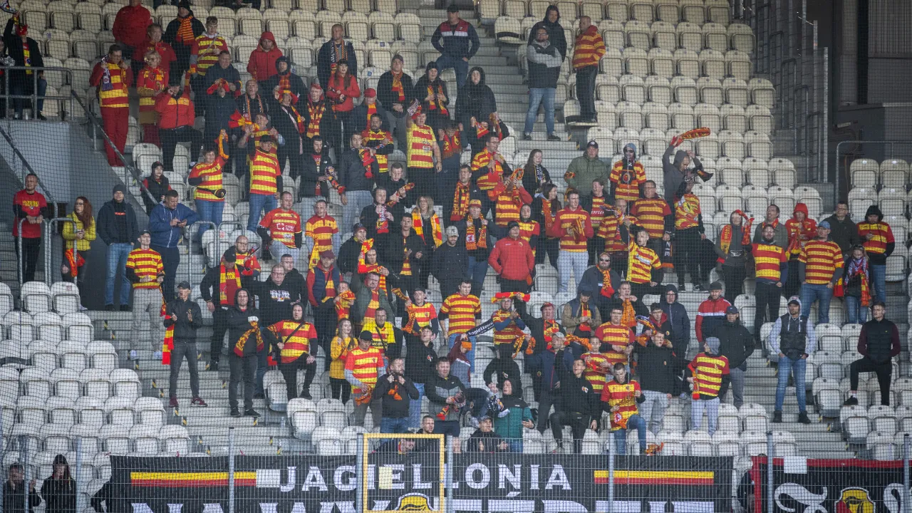 Trener rywali - Adrian Siemieniec