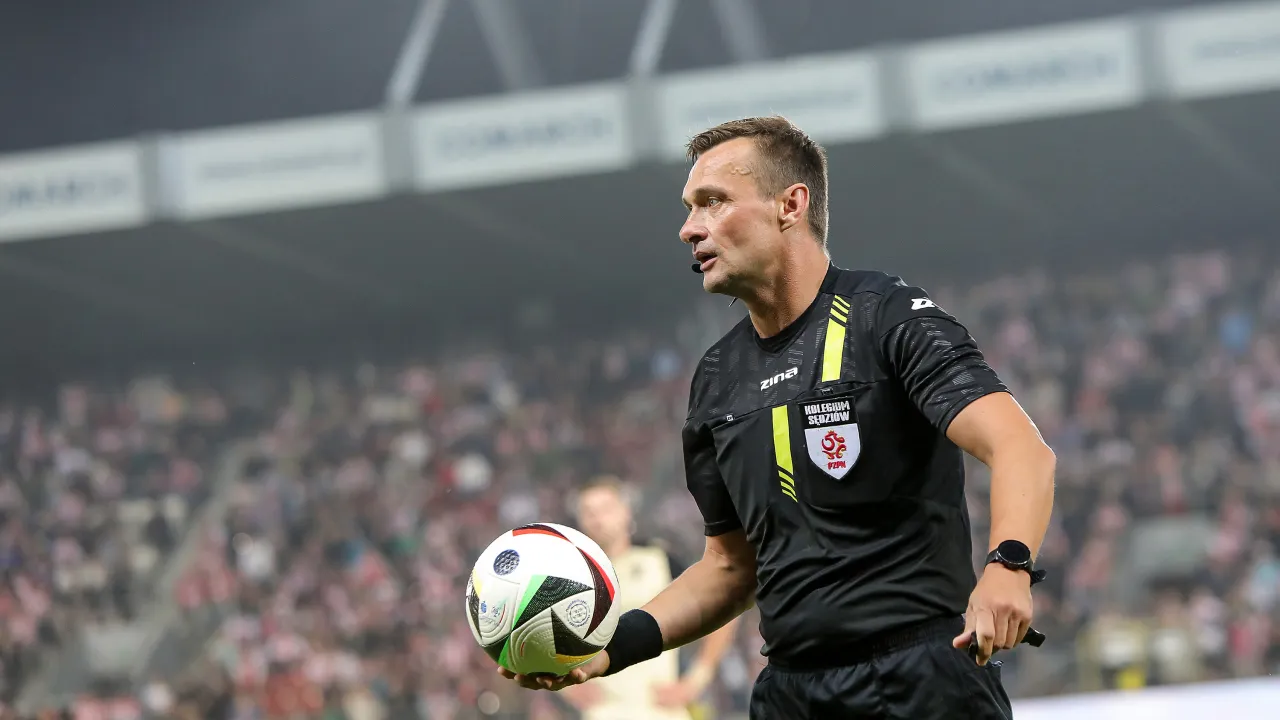 Jarosław Przybył sędzią meczu z Piastem Gliwice