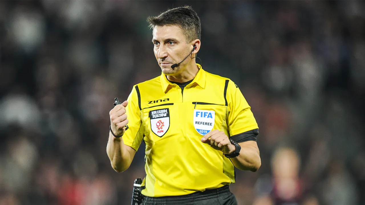 PKO BP Ekstraklasa: Paweł Gil arbitrem w niedzielnym spotkaniu z Jagiellonią