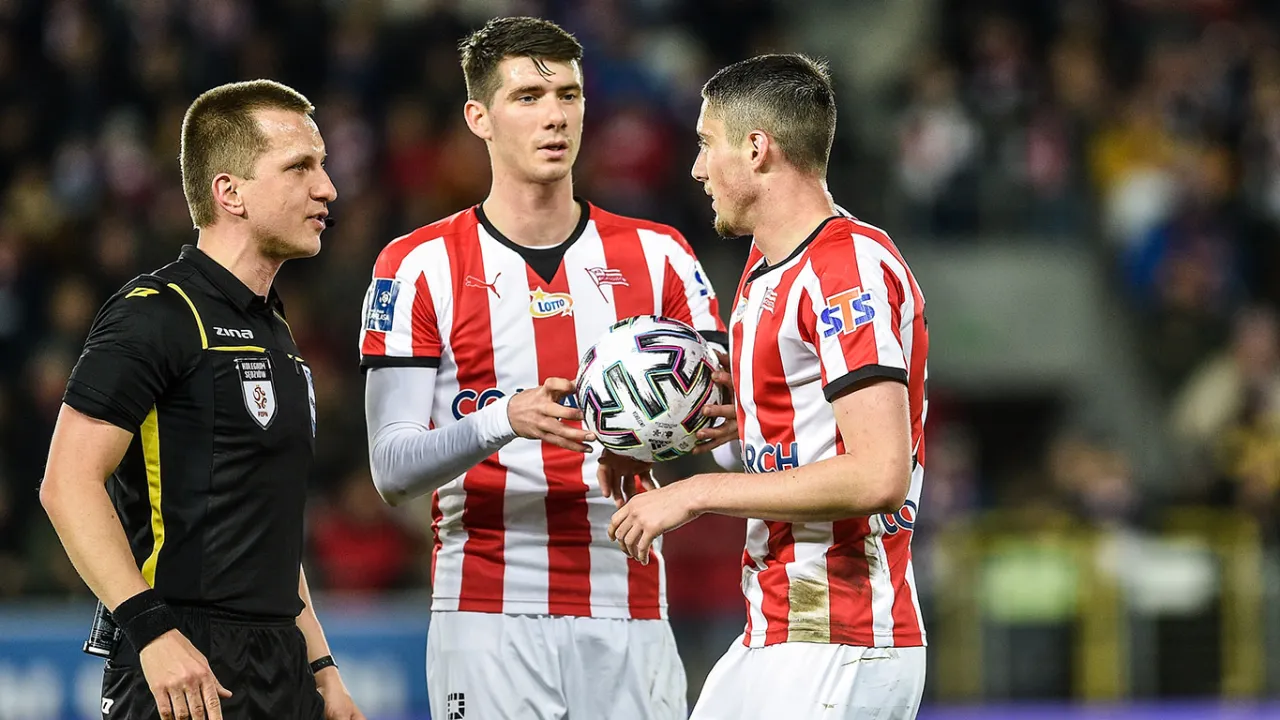 Totolotek Puchar Polski: Bartosz Frankowski arbitrem w półfinale z Legią