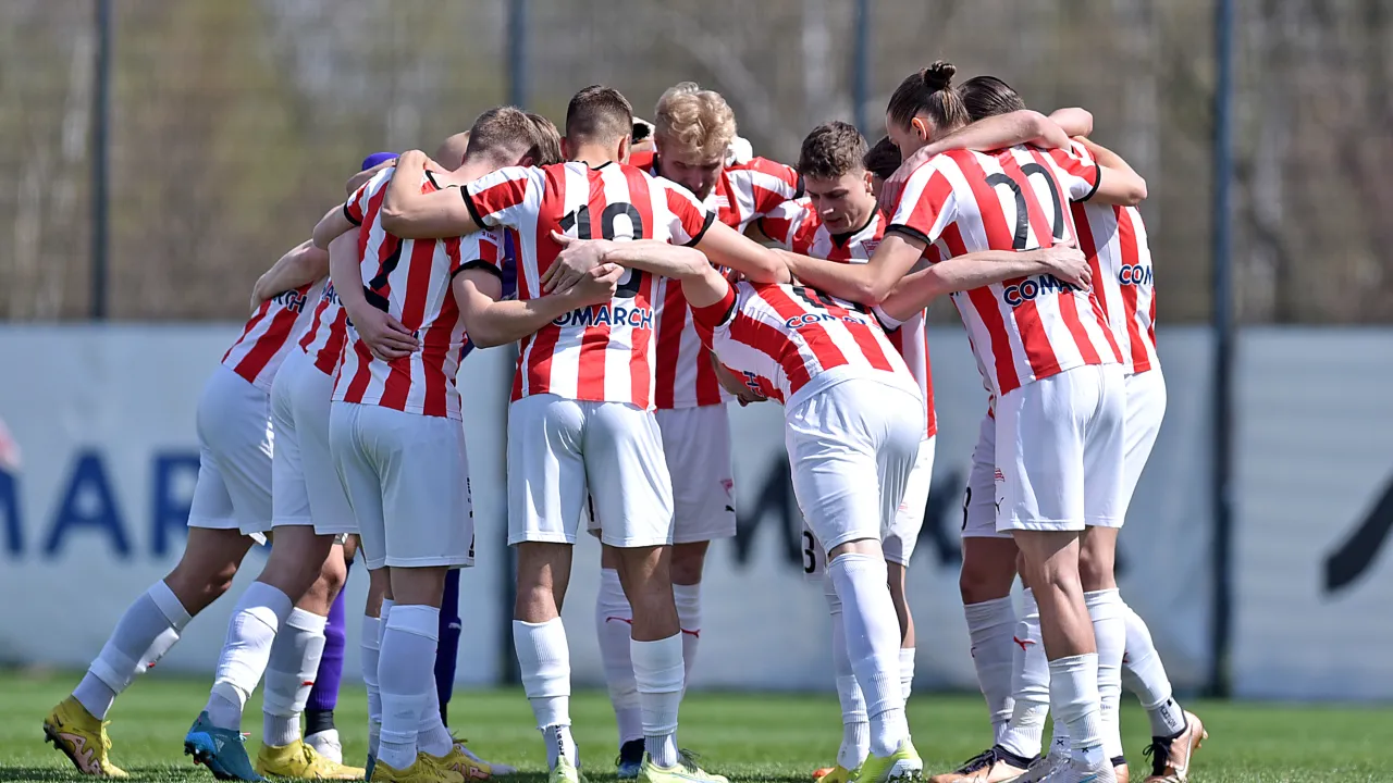 3. LIGA, GR. IV: SOKÓŁ SIENIAWA - CRACOVIA II [RELACJA LIVE]