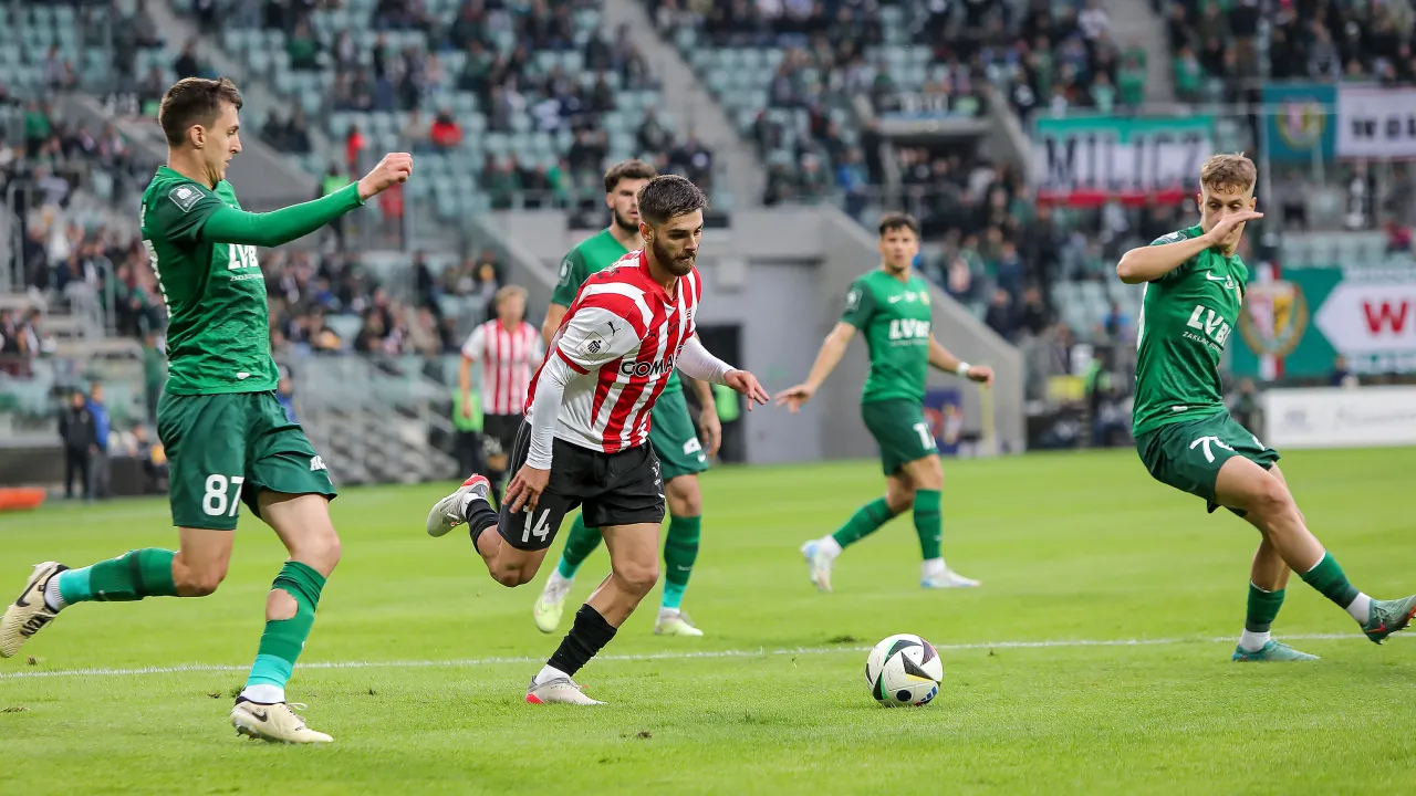 Piątek w Mielcu i sobota przy Kałuży - znamy terminy meczów ze Stalą i Śląskiem