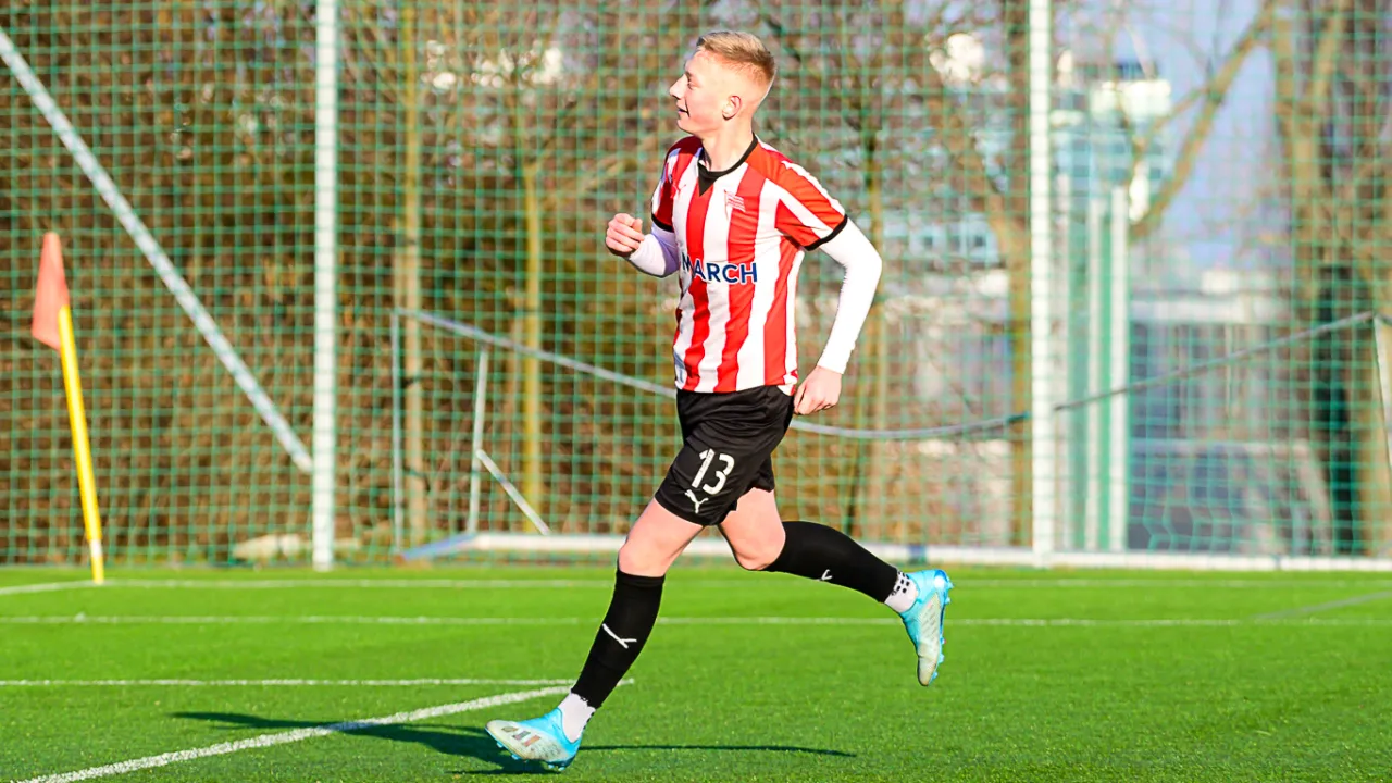 Zwycięstwo Juniorów Młodszych z Koroną Kielce