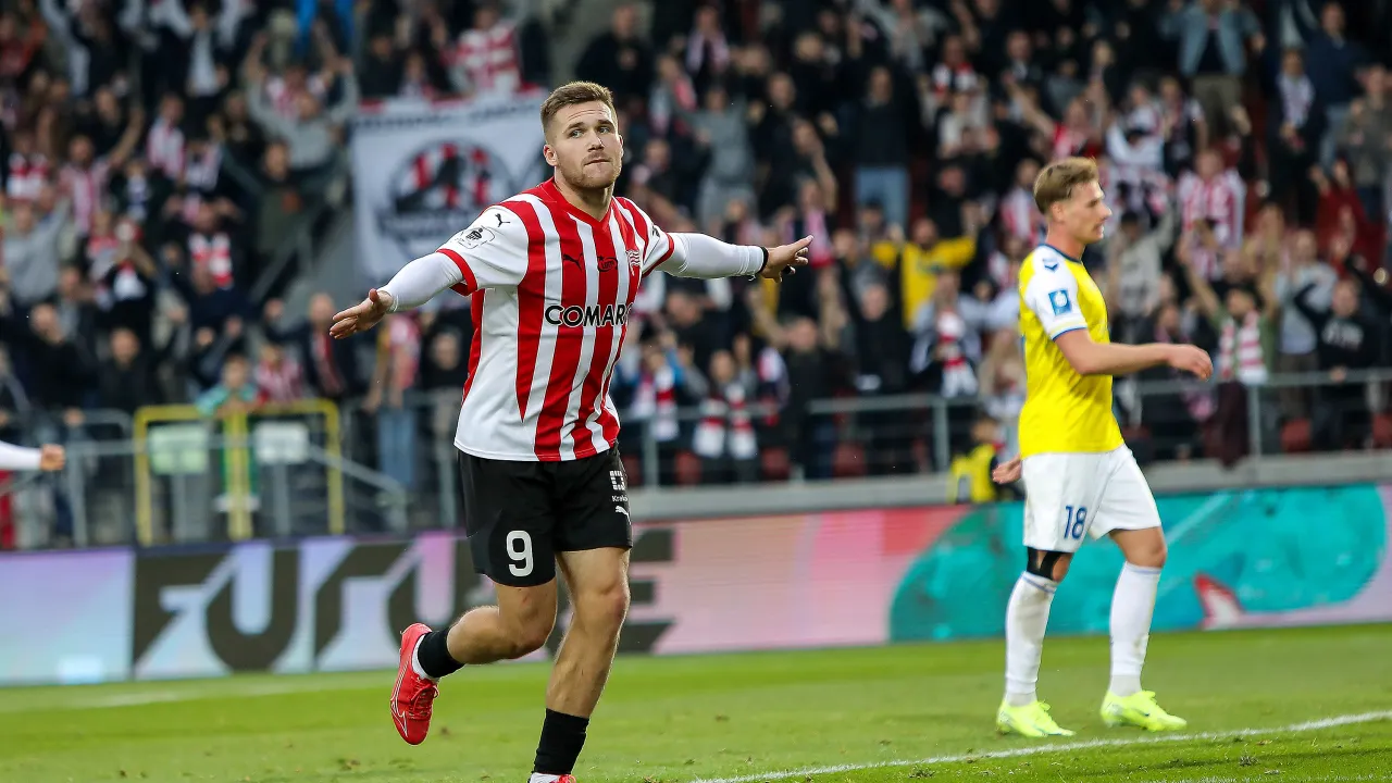 Grają pasiaści kadrowicze - zobacz, co ich czeka