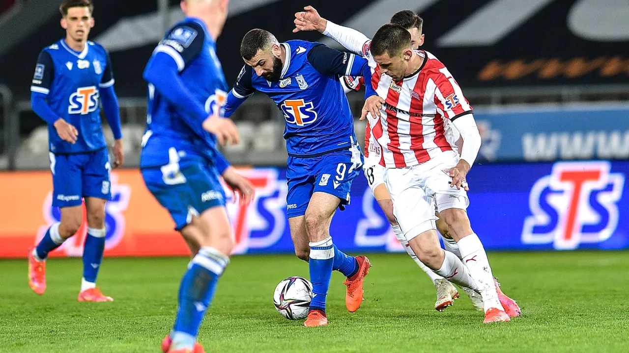 PKO BP Ekstraklasa: Pierwsze ujęcia z meczu z Lechem [FOTO]