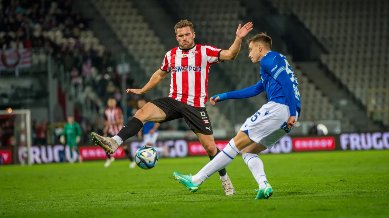 Trener rywali: Mariusz Rumak