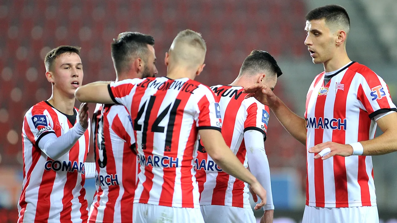 PKO BP Ekstraklasa: Piorunująca końcówka na wagę trzech punktów!