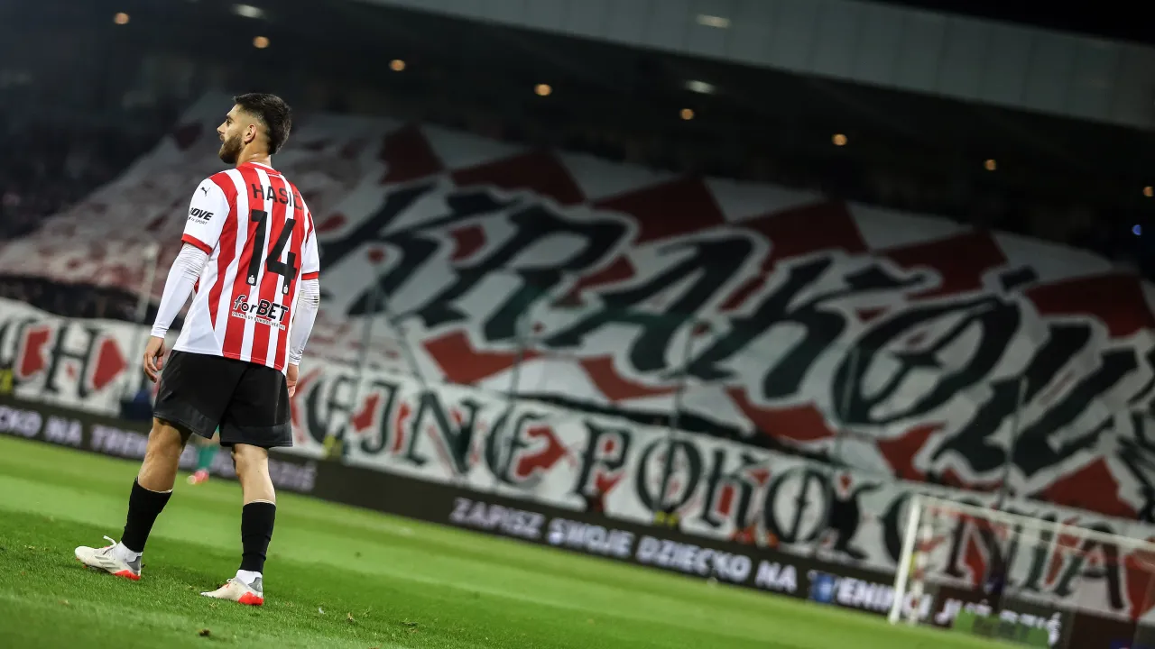 Wiele pamiętnych chwil, teraz gra o miejsce w czołówce - Pasy grają w stolicy