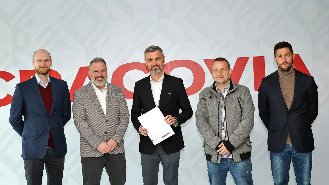 Akademia Piłki Nożnej SMS Tychy Klubem Partnerskim Cracovii!