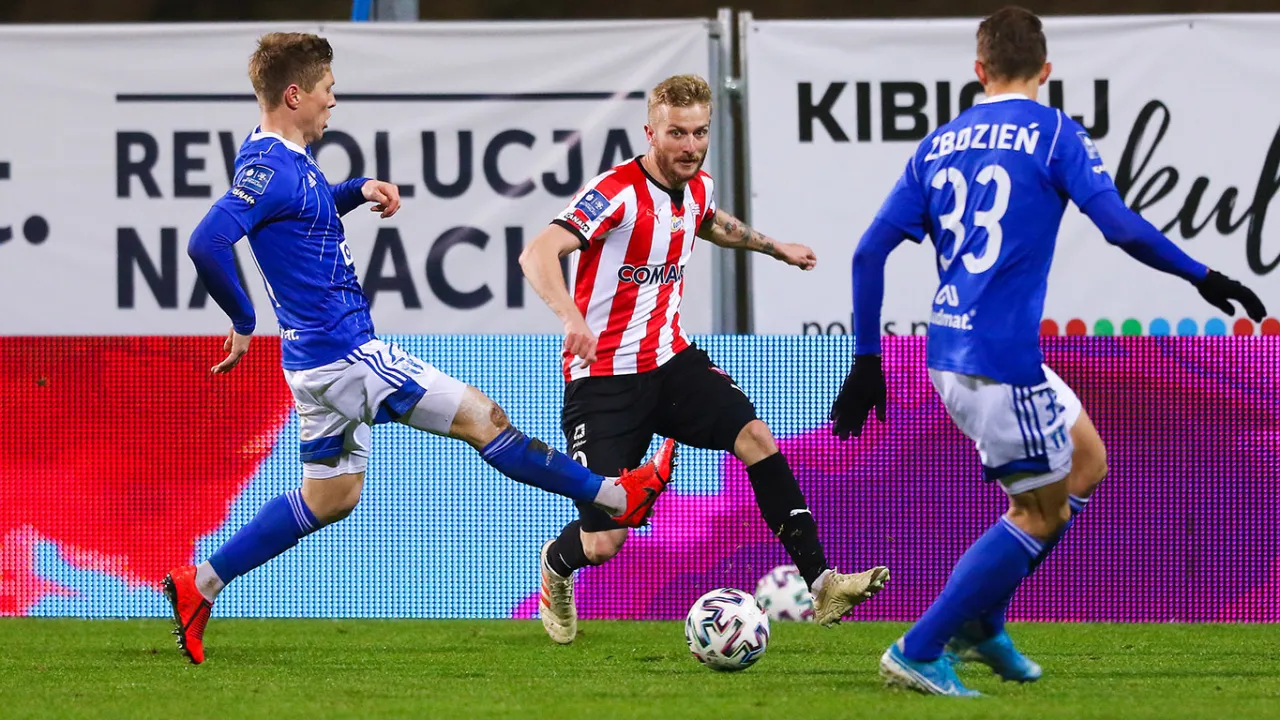 PKO BP Ekstraklasa: Michal Siplak w najlepszej jedenastce 11. kolejki!