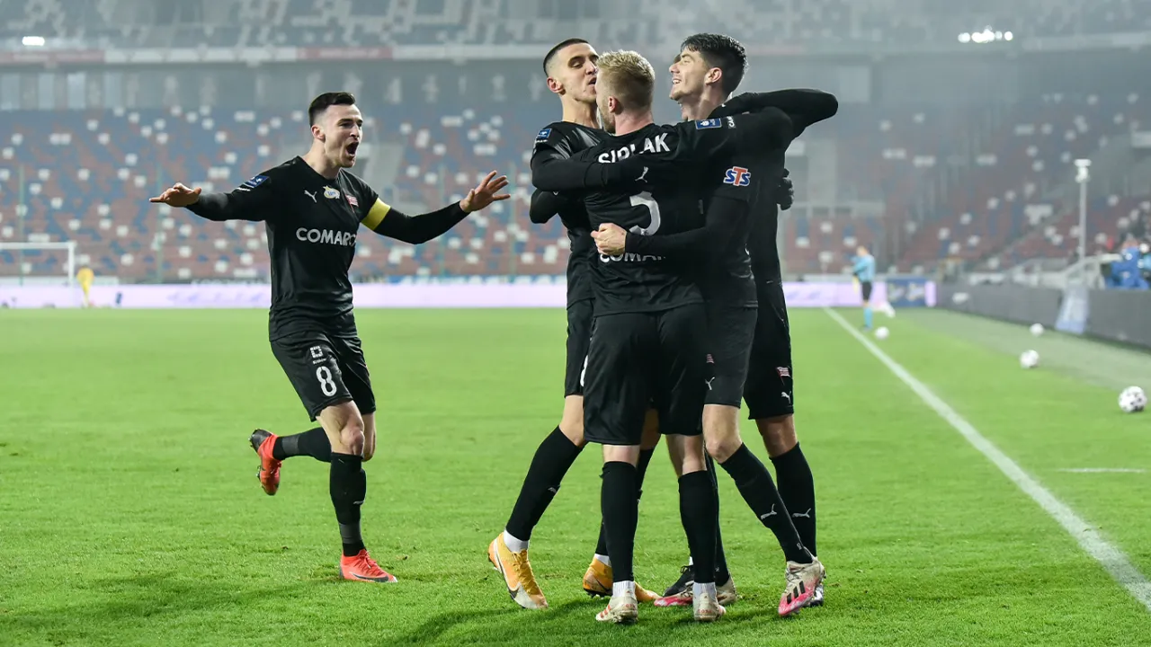 PKO BP Ekstraklasa: Zwycięstwo w Zabrzu na pierwszych zdjęciach