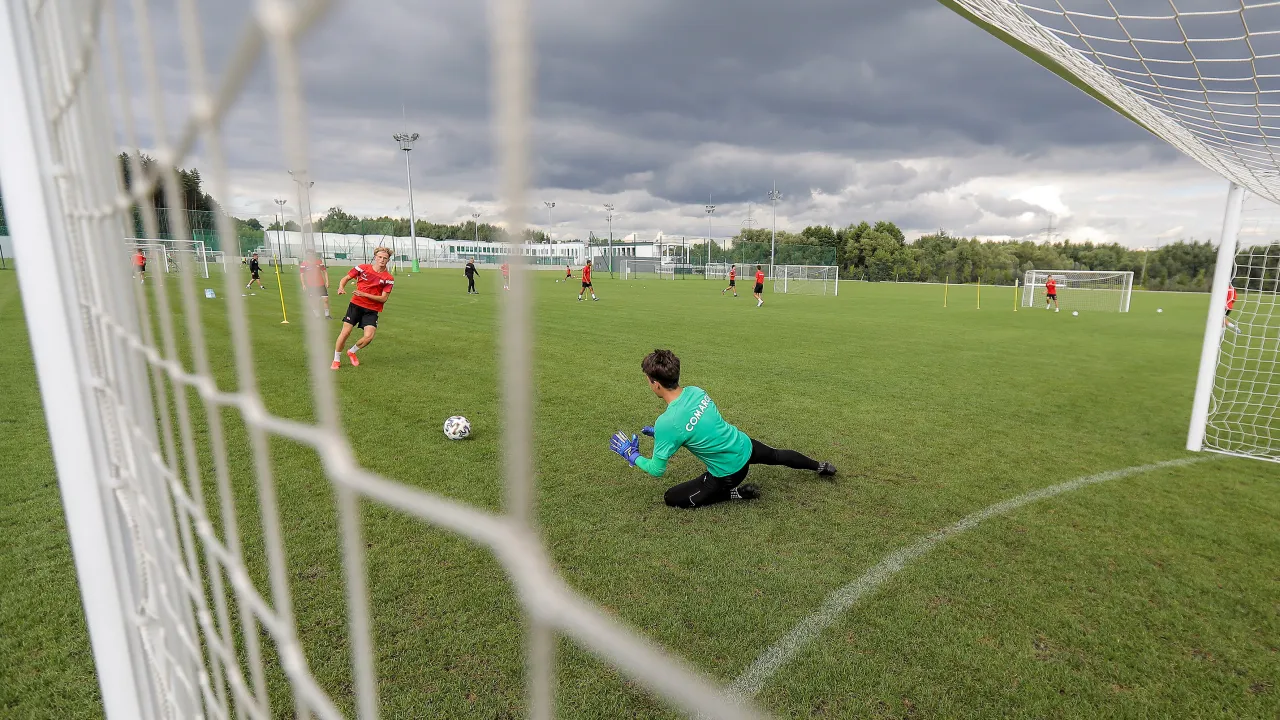 Centralna Liga Juniorów U-18: Cracovia - Śląsk Wrocław, godz. 12:30