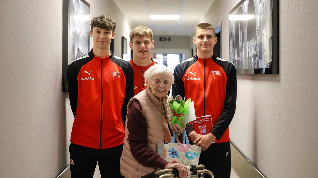 Pasiaste odwiedziny w Domu Seniora "Kontrast"