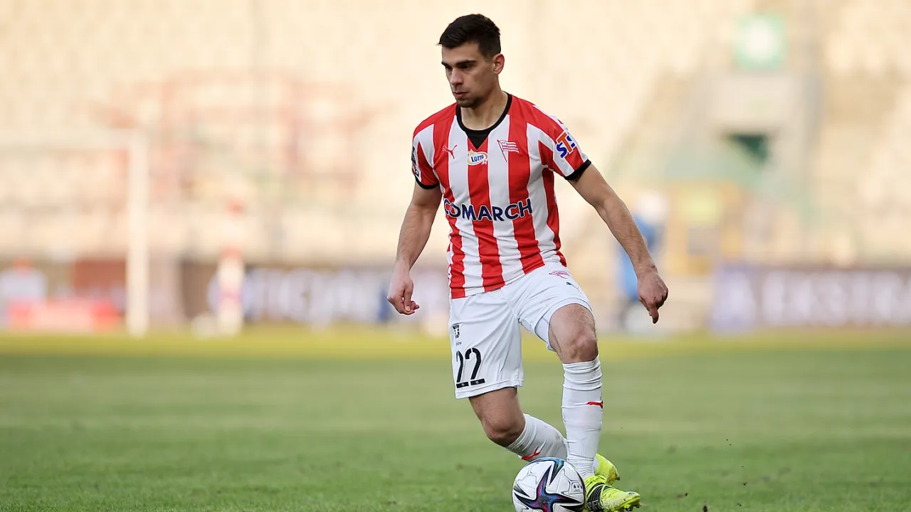 Florian Loshaj z powołaniem do szerokiej kadry Kosowa!