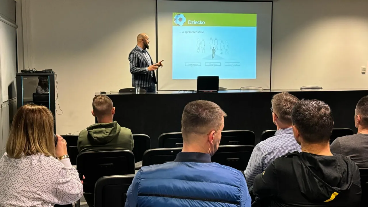 Za nami spotkanie edukacyjne dla rodziców zawodników Akademii!