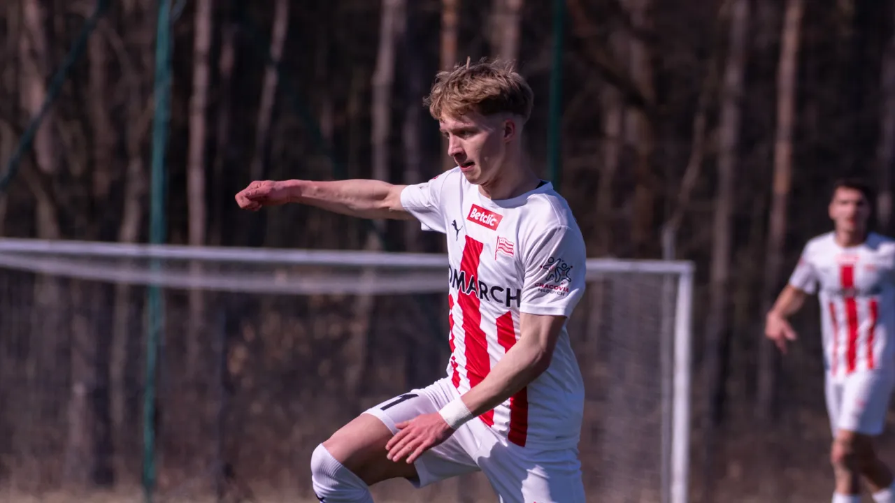 Betclic III Liga: Przegrana u siebie z Wiślanymi Skawina