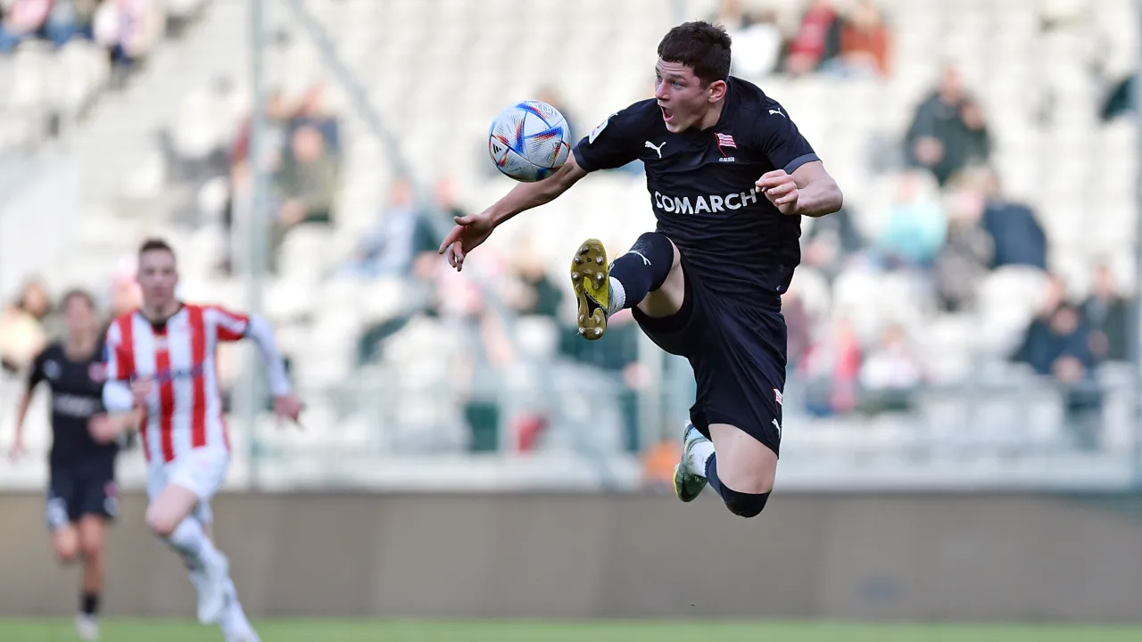 Kacper Śmiglewski z debiutem w Reprezentacji Polski U-19!