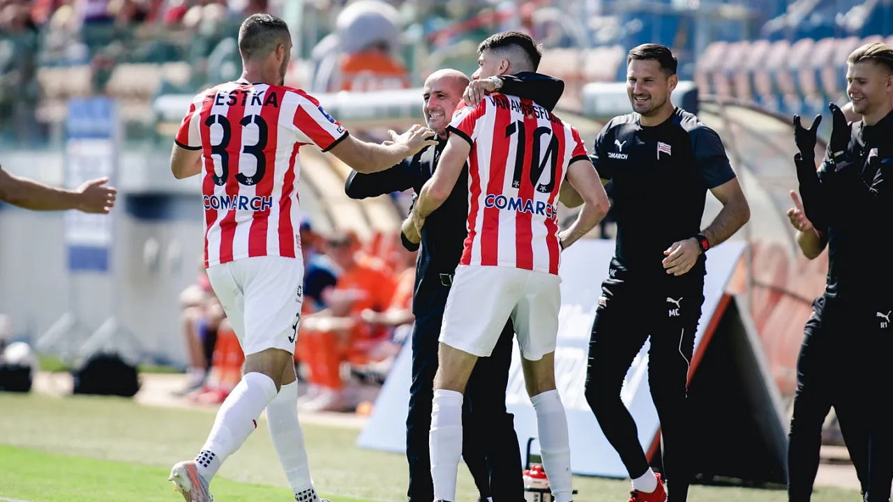 Kamil Pestka i Pelle van Amersfoort wśród najlepszych zawodników 6. kolejki ligowej!