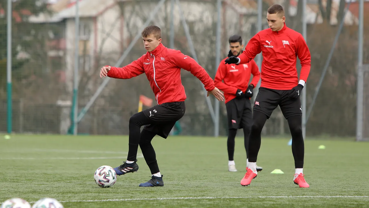 Przemysław Kapek uczestnikiem treningów pierwszej drużyny Pasów