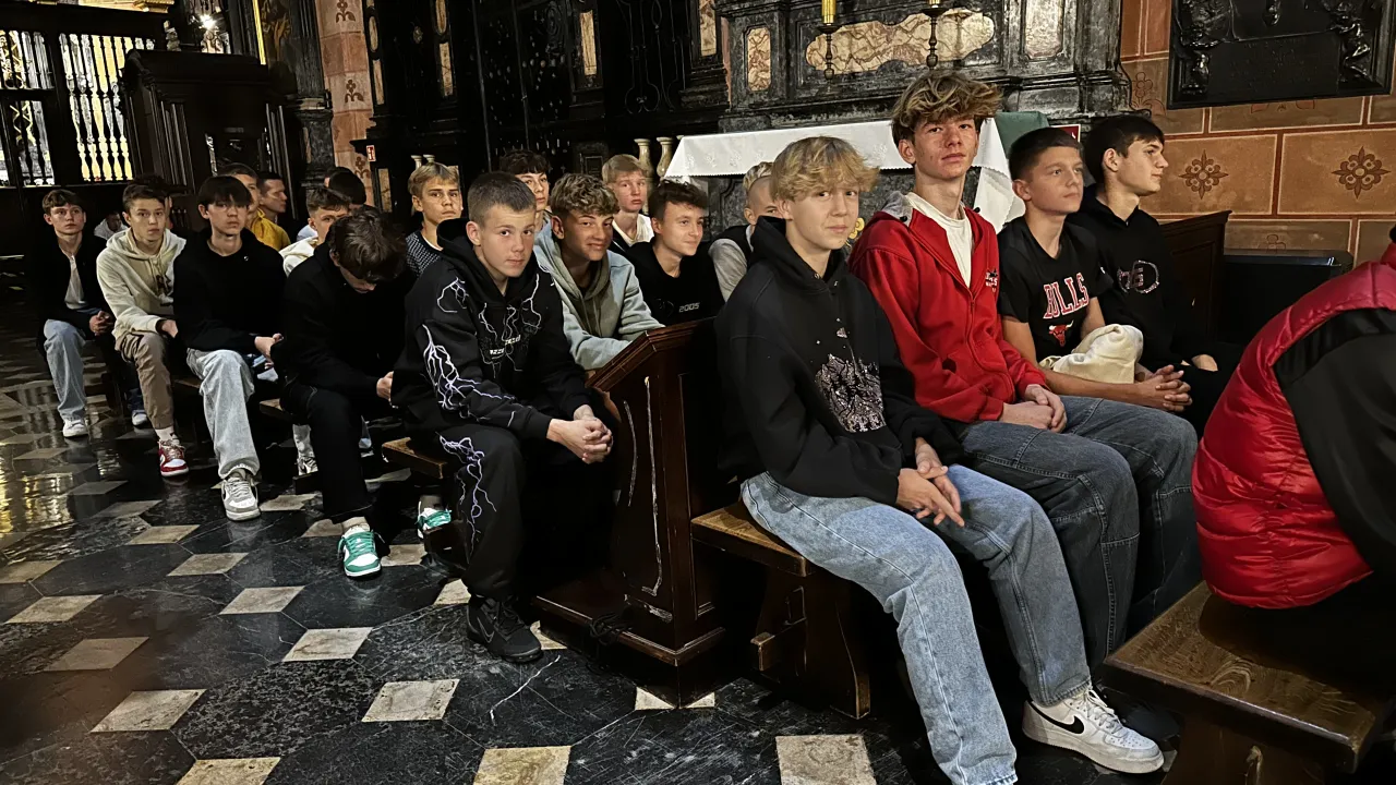 Zawodnicy Akademii wzięli udział w Mszy Świętej w intencji szybkiego powrotu do zdrowia Prof. J. Filipiaka