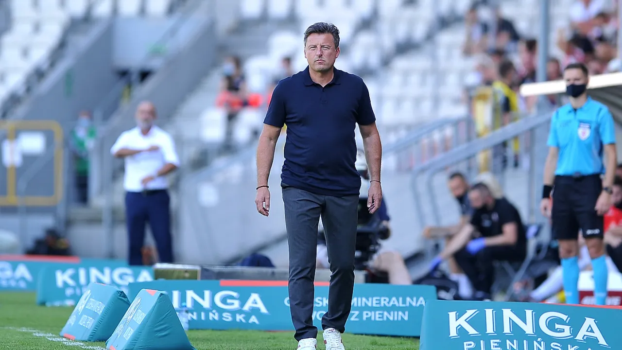 Trener rywali - Kosta Runjaić