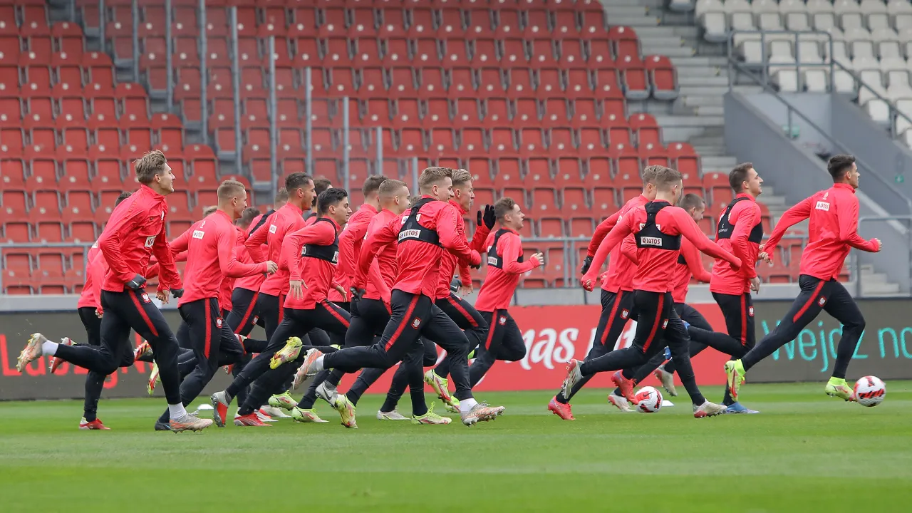 Oficjalny trening reprezentacji Polski U-21 przed meczem z Łotwą [FOTO]