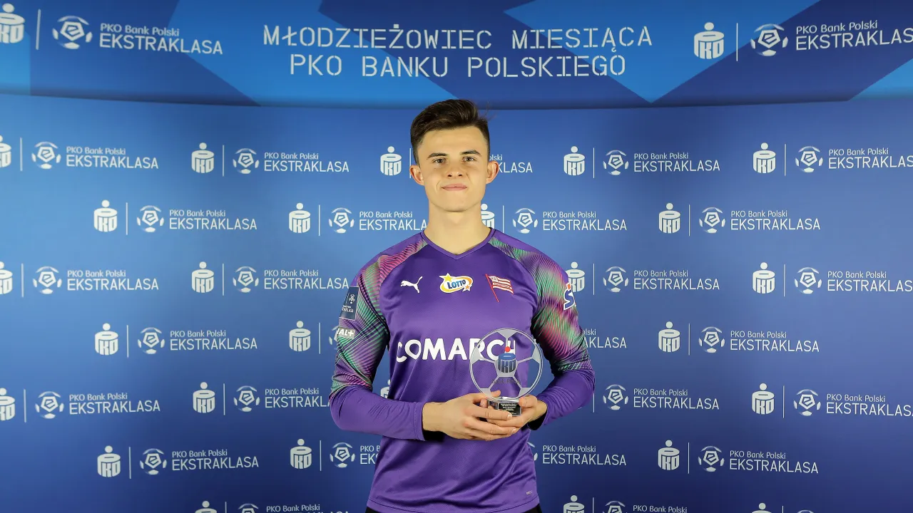 Karol Niemczycki otrzymał nagrodę dla najlepszego młodzieżowca października